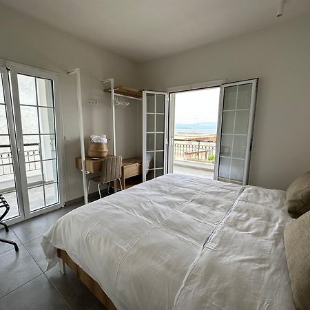 Villa Eleni Greece - Wonderful Sea View Studios Nea Roda Exterior foto