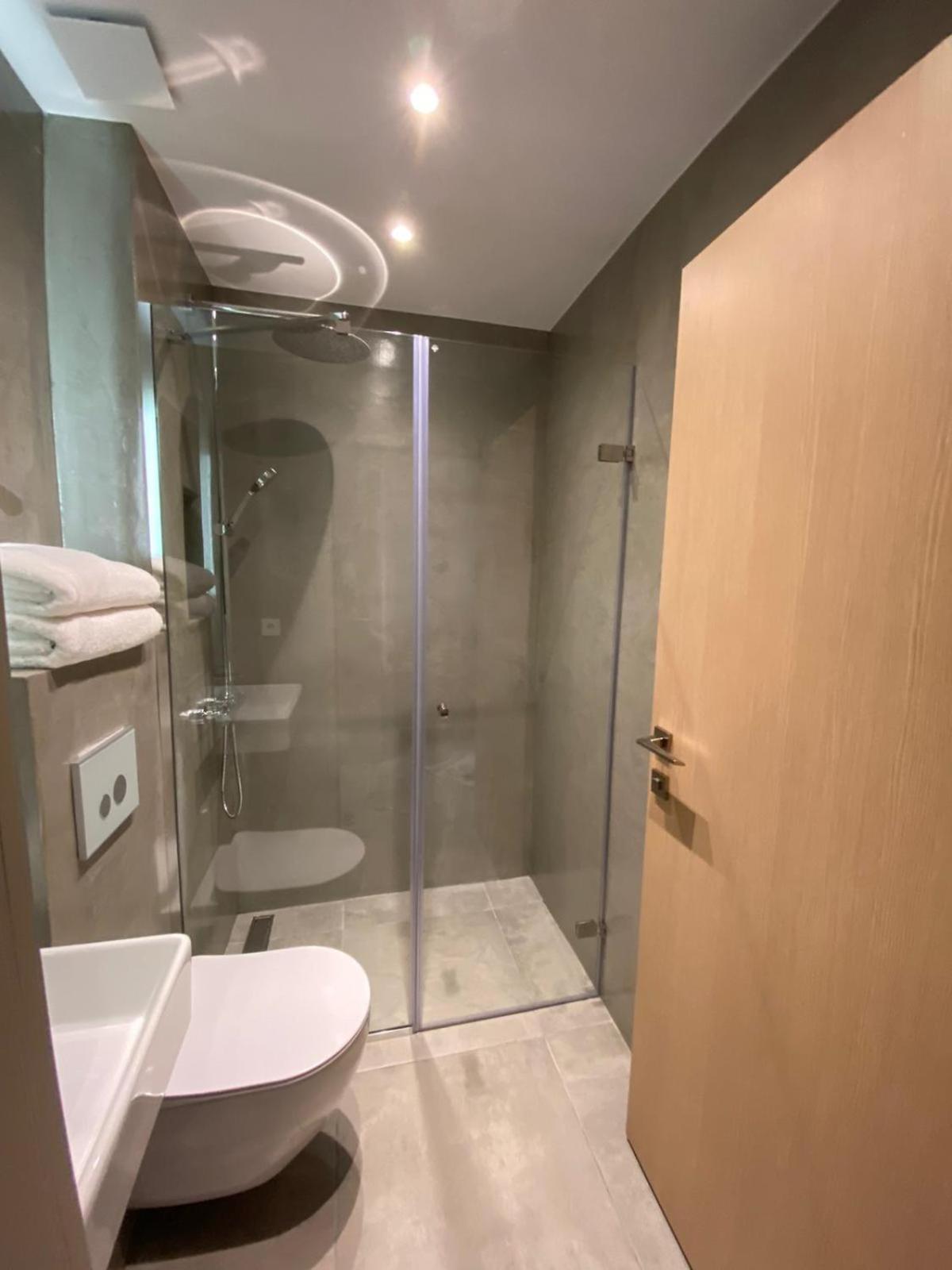 Villa Eleni Greece - Wonderful Sea View Studios Nea Roda Exterior foto